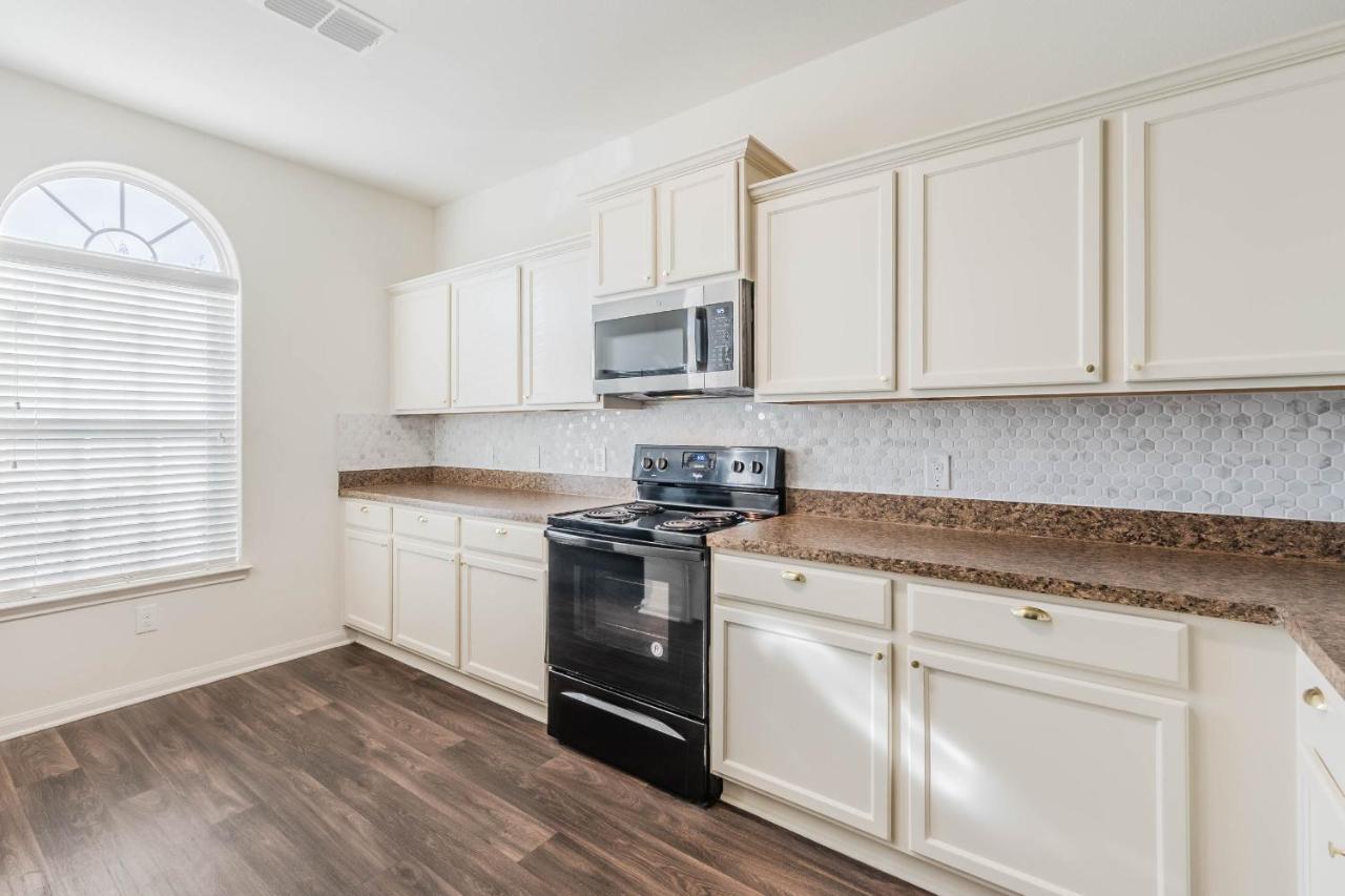 Luxury 5Br Dallas Retreat With Business Amenities - Perfect For Business Travelers, Families & Groups Buitenkant foto