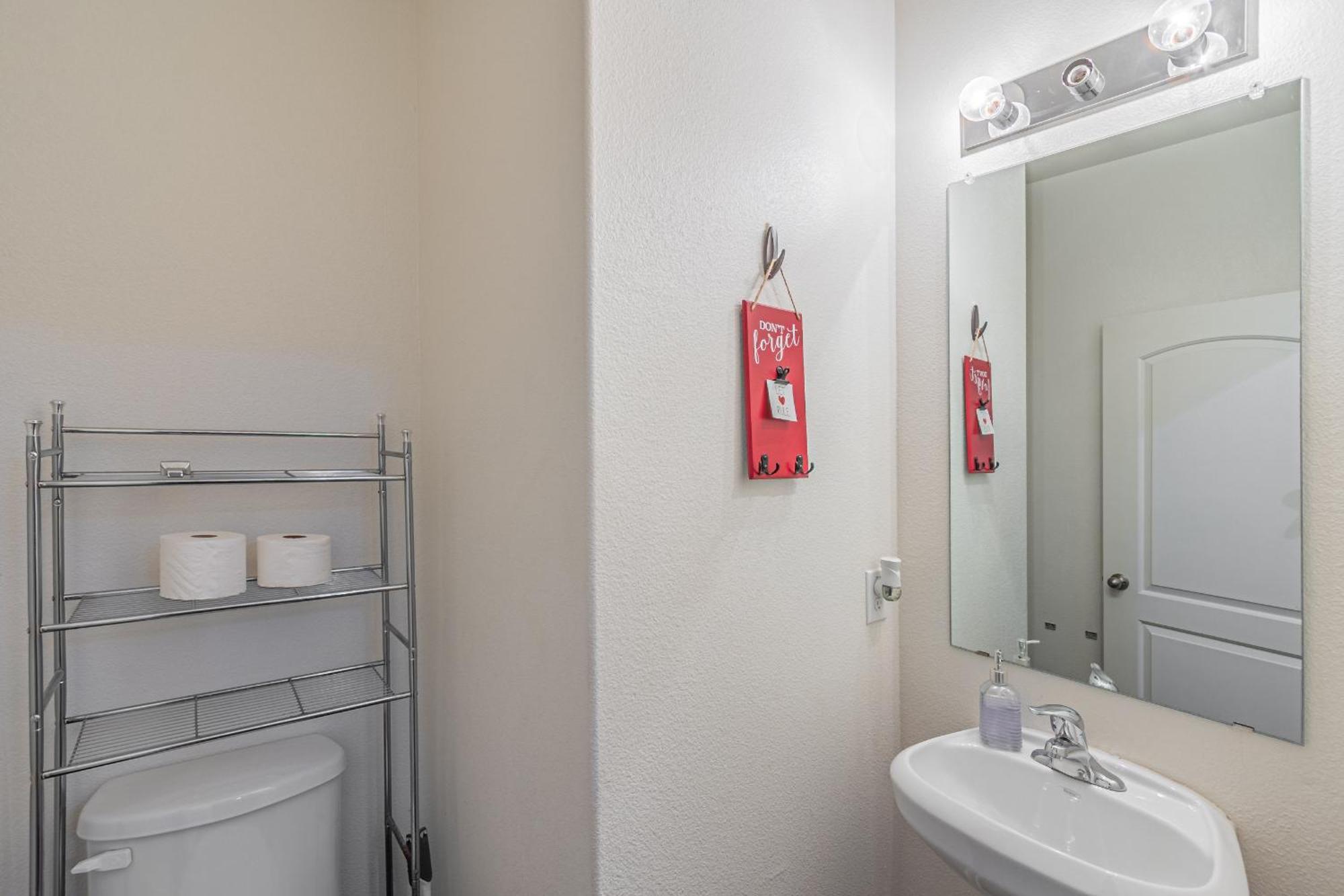 Luxury 5Br Dallas Retreat With Business Amenities - Perfect For Business Travelers, Families & Groups Buitenkant foto