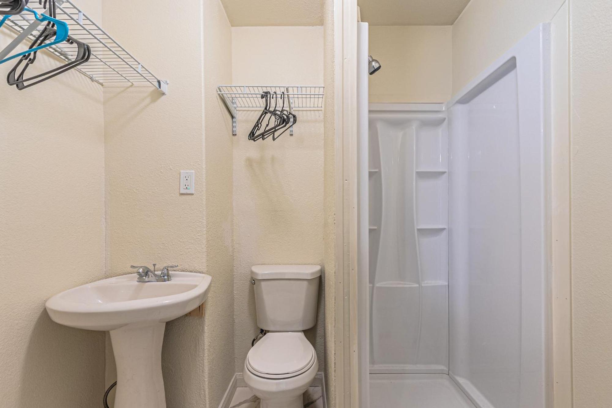 Luxury 5Br Dallas Retreat With Business Amenities - Perfect For Business Travelers, Families & Groups Buitenkant foto