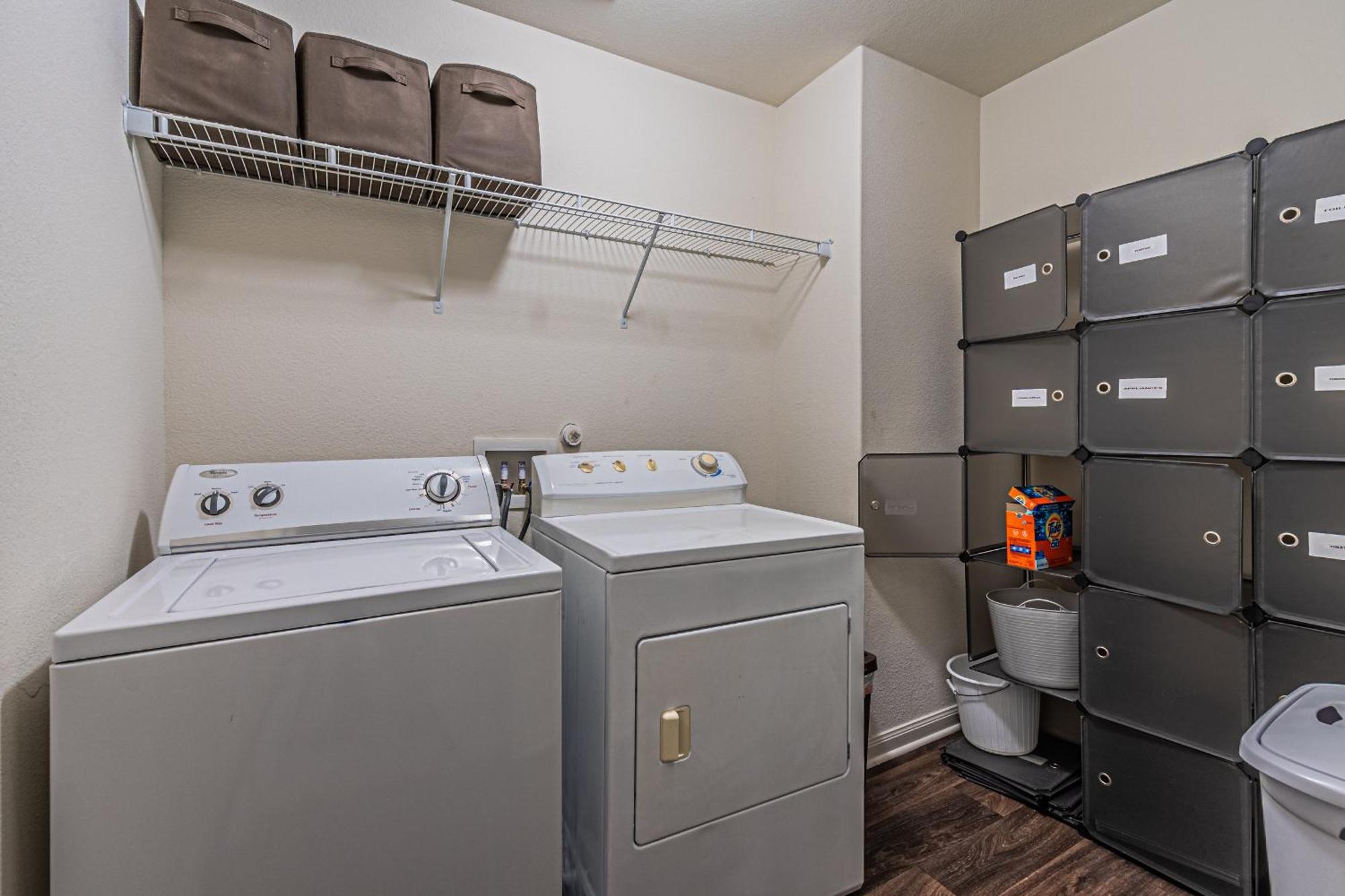 Luxury 5Br Dallas Retreat With Business Amenities - Perfect For Business Travelers, Families & Groups Buitenkant foto